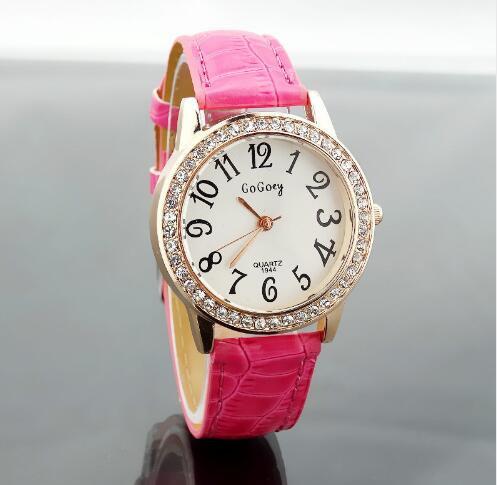 Watch Women Leather Quartz Watch - Rushy