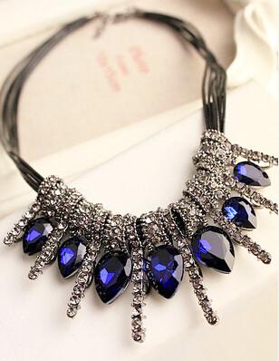 Fancy Fashion Women Necklace - Rushy