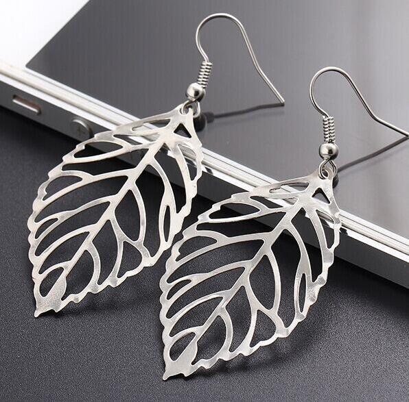 Top Famous Two Leaves Necklace Women