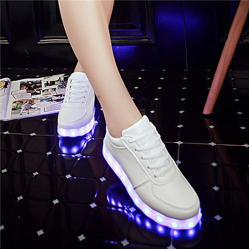 2017 LED Light Up Women White Black Shoes