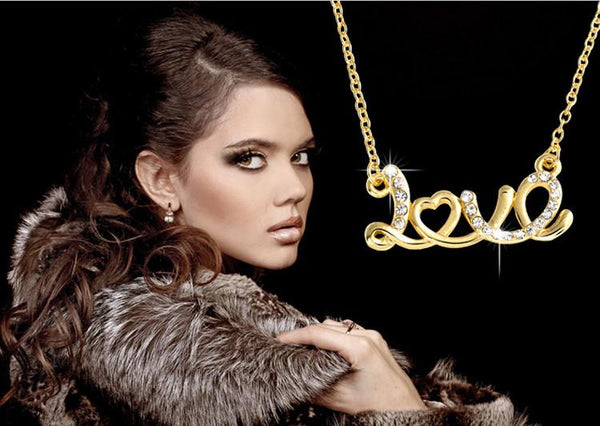 Charming Crystal Rhinestone Love Heart Gold Necklace