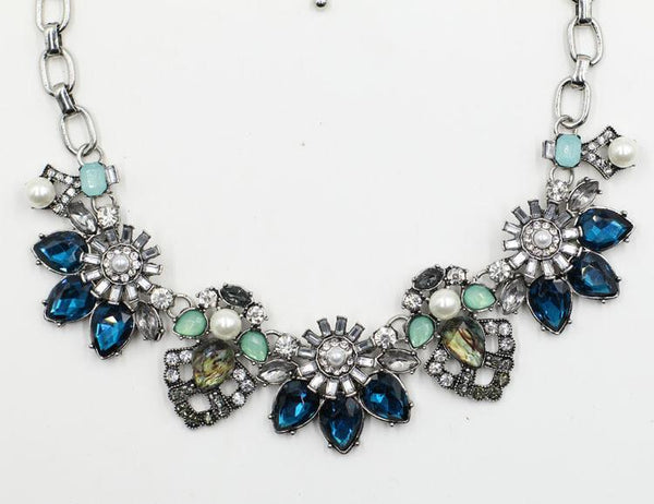 2016 Classic Vintage Crystal Flowers Elegant Necklace