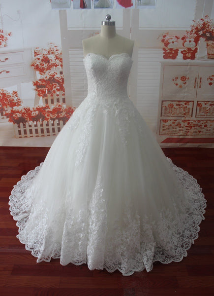 Classy Victorian Bright White Wedding Dress