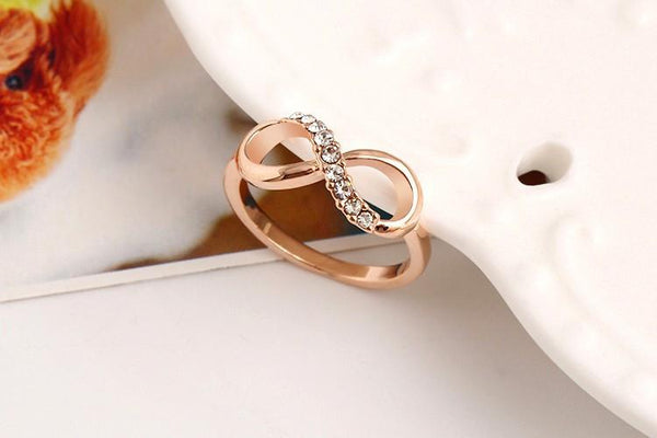 New Design hot sale Fashion Alloy Crystal Rings