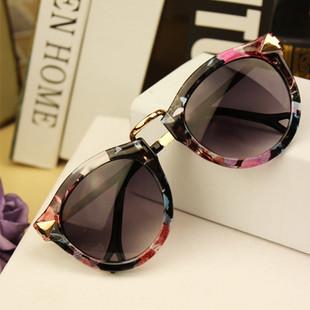 Vintage Trend Sunglasses For Women